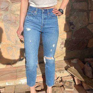 Levi's Wedgie Fit Ankle Women's Jeans